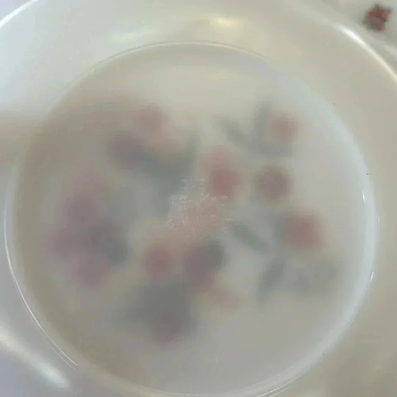 VTG Fire King Primrose Dinner & Bread Plates Pink Flowers Set of 4 OR 8 - Picture 3 of 5